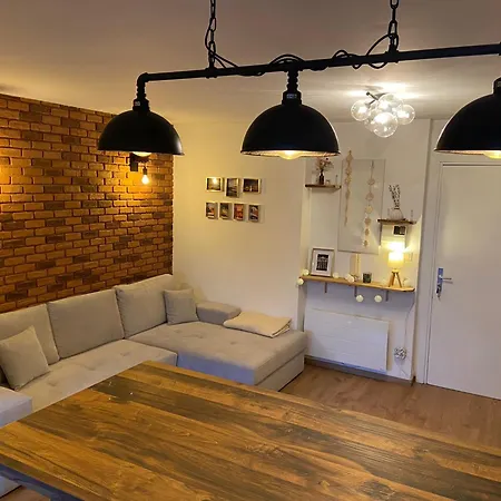 Le Factory Apartman
