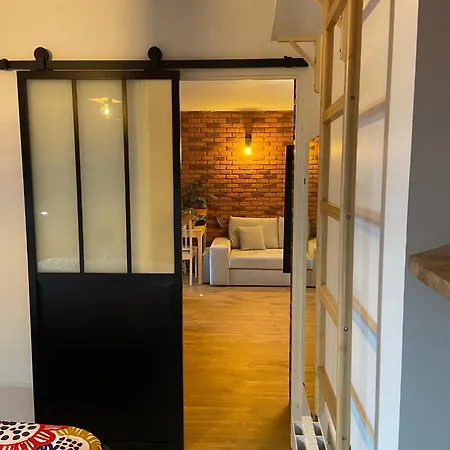 Le Factory Apartman